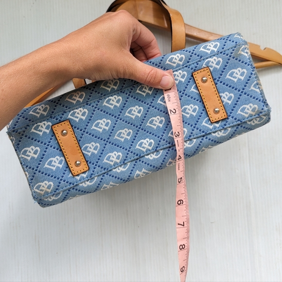 DOONEY & BOURKE blue monogrammed small handbag purse - Picture 8 of 16